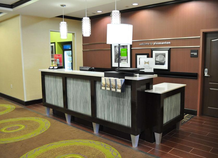 Front desk Photo