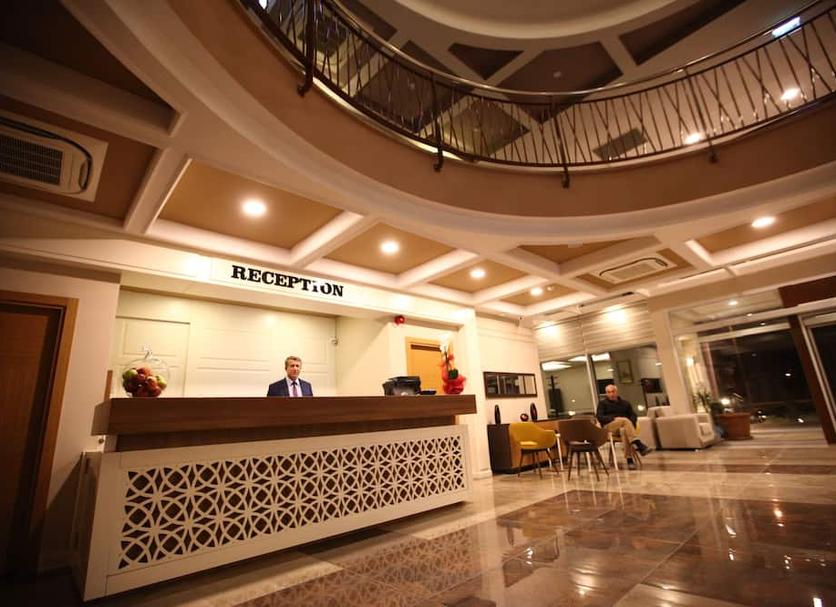 Front desk Photo