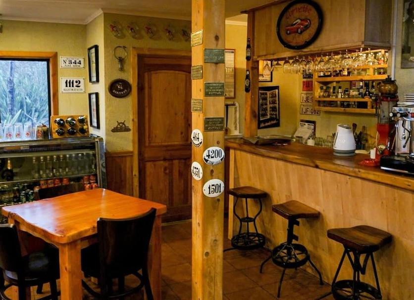 Bar Photo