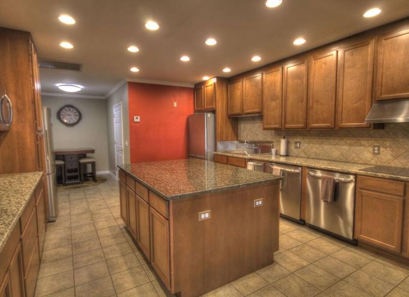 Kitchen Photo