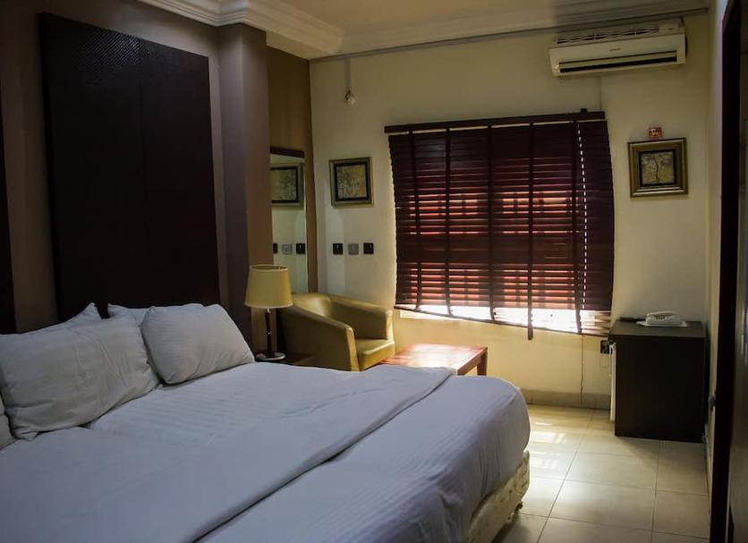 Bedroom Photo
