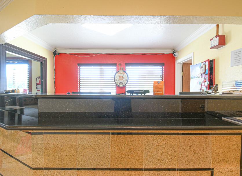 Front desk Photo