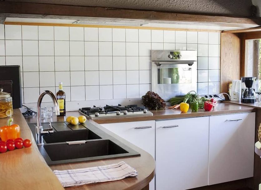 Kitchen Photo