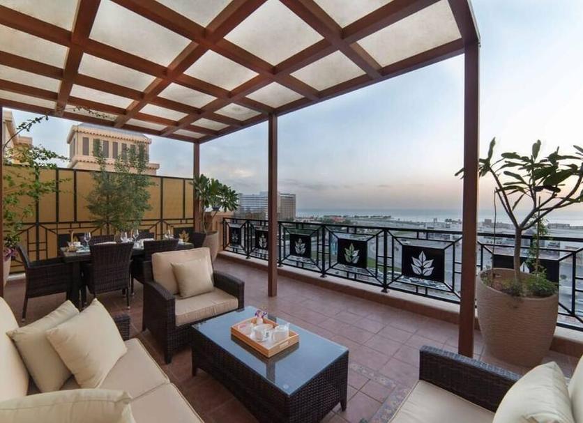 Balcony Photo
