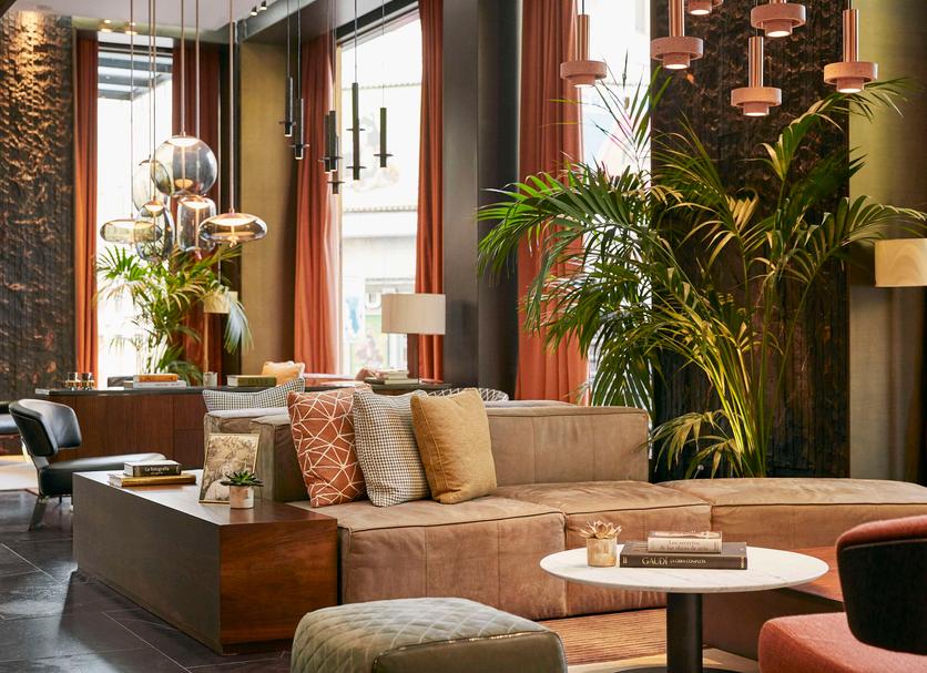 Lounge Photo