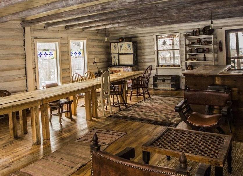 Dining room Photo