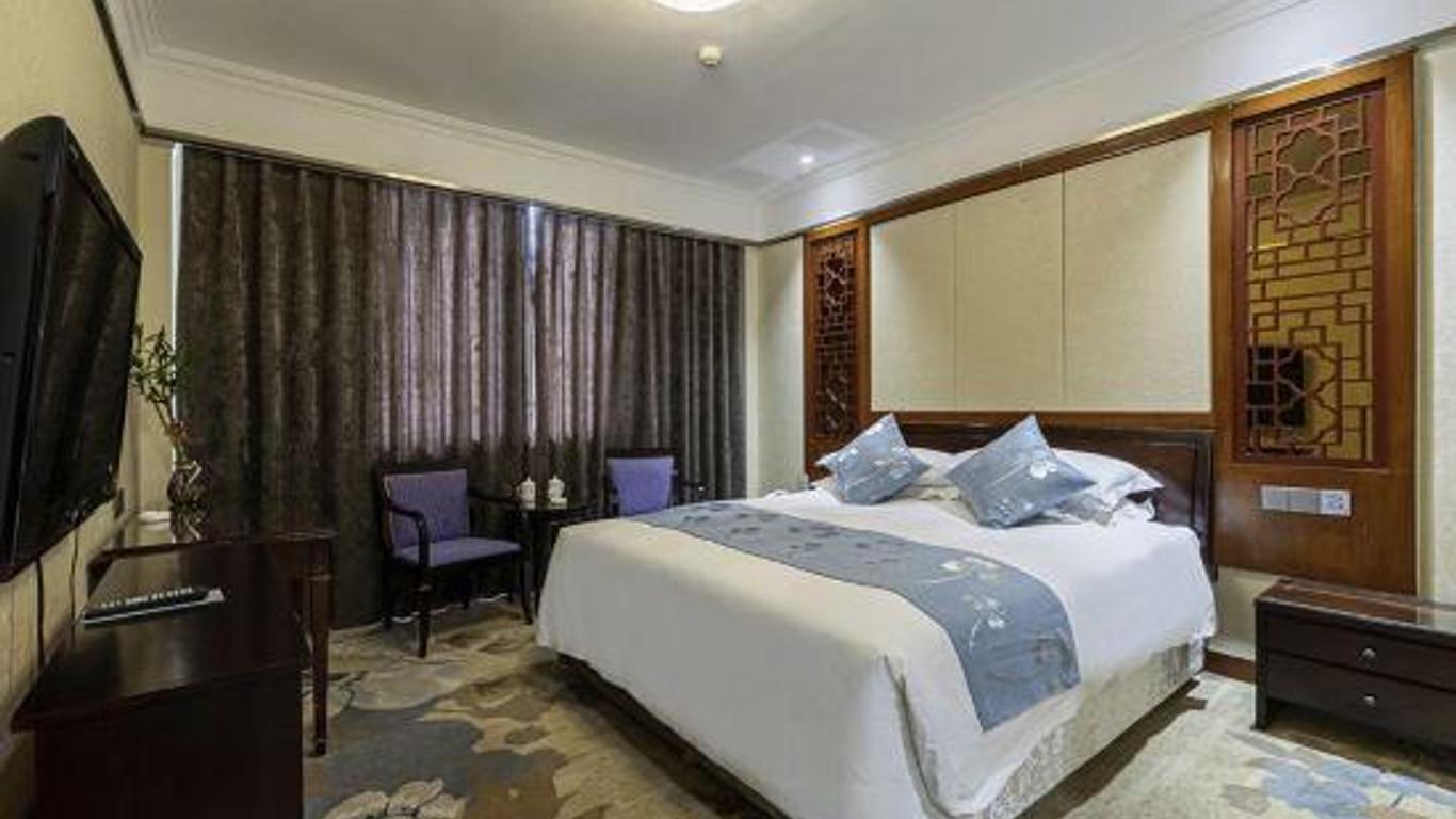 Yinmao Hotel