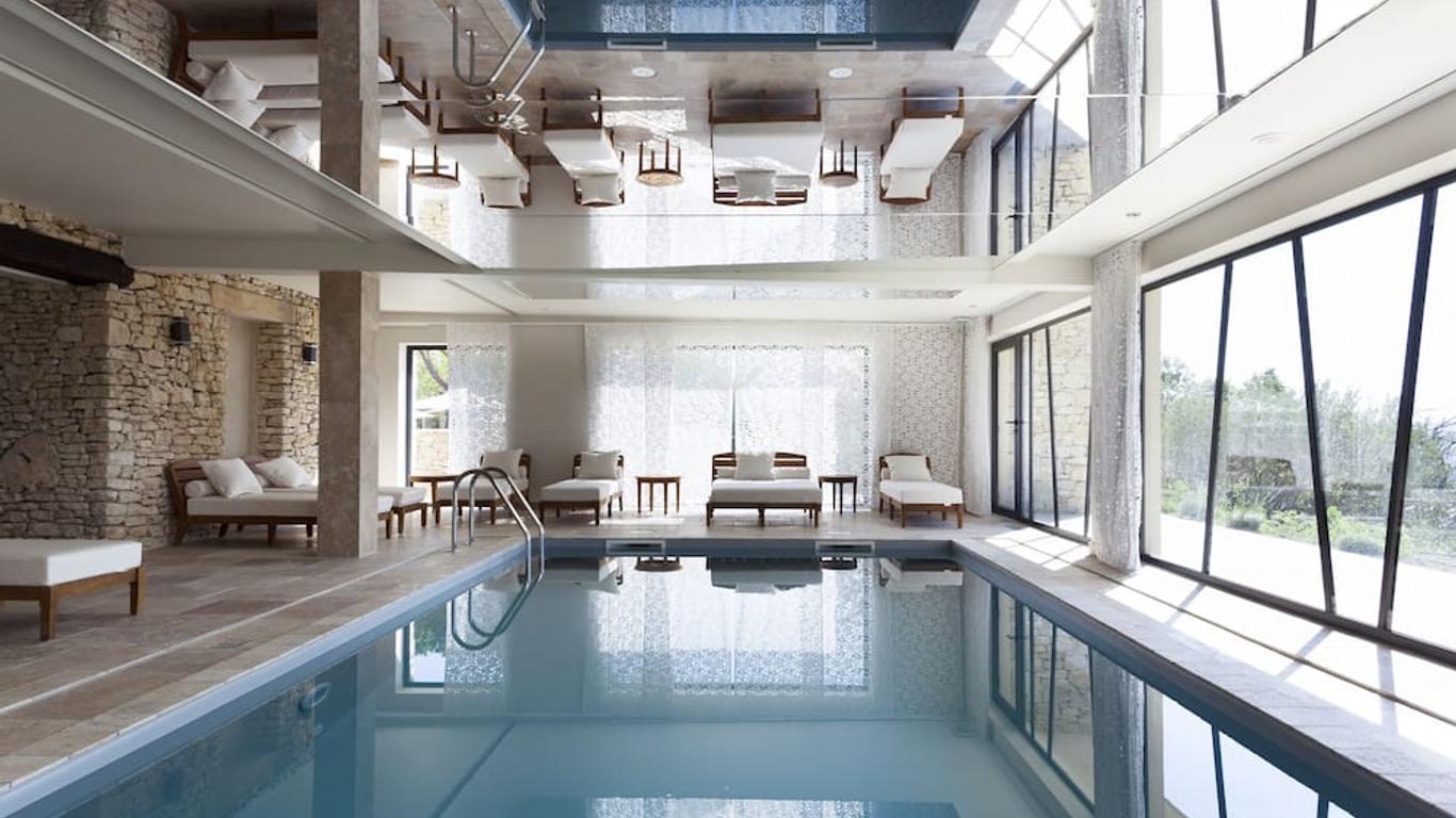 Mas des Herbes Blanches Hôtel & Spa – Relais & Châteaux