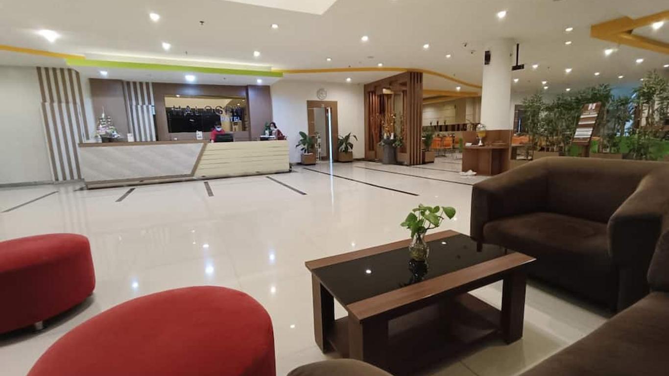 Halogen Hotel Airport Surabaya