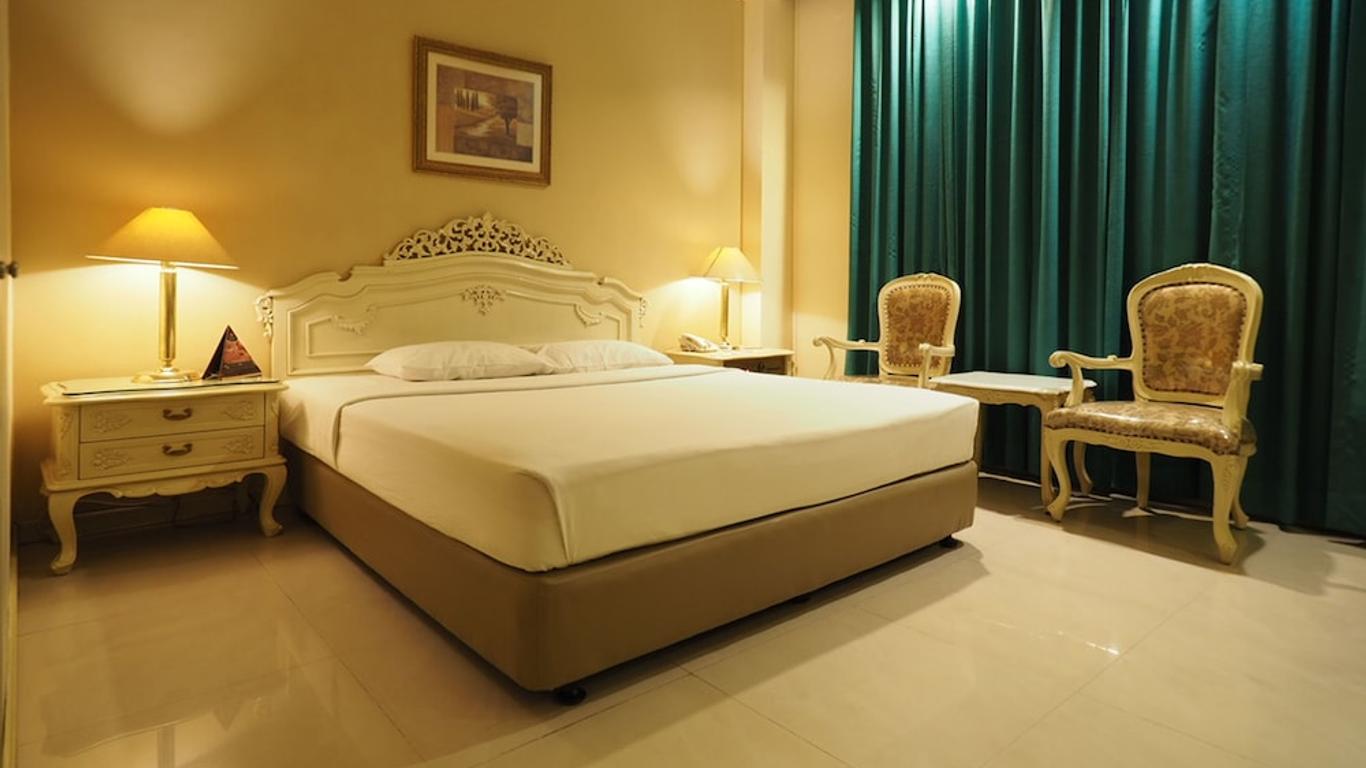 Hotel Indah Palace Solo