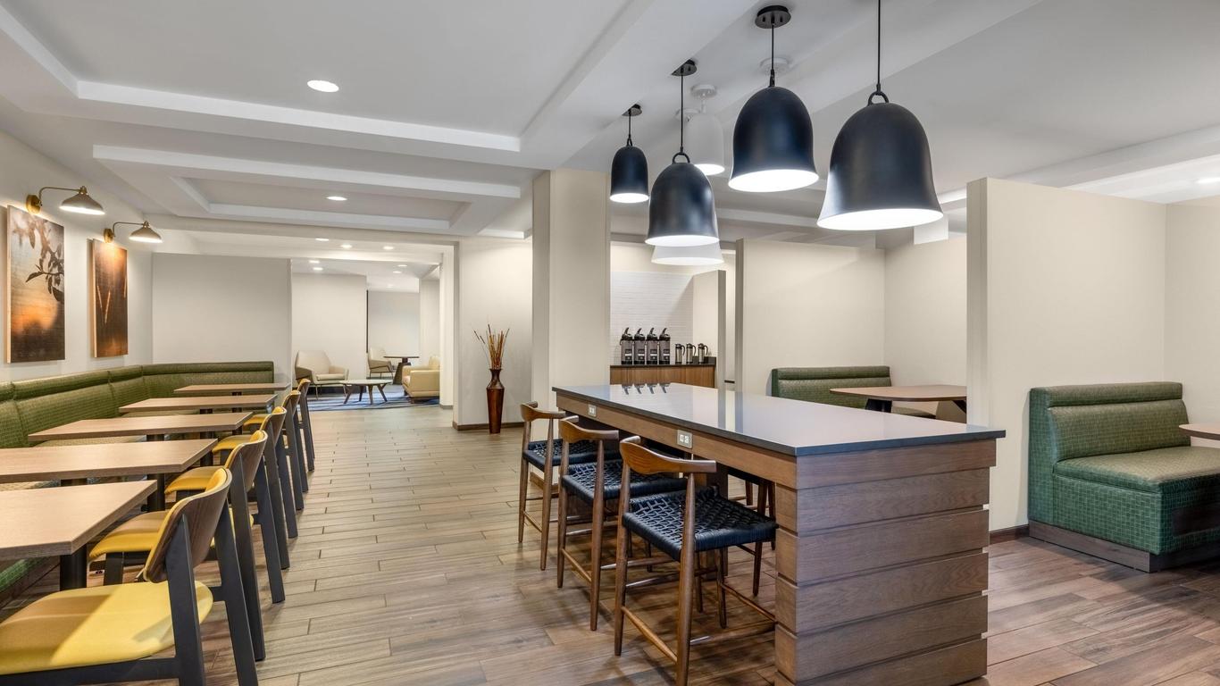 Fairfield by Marriott Inn & Suites Fort Walton Beach Hurlburt Area