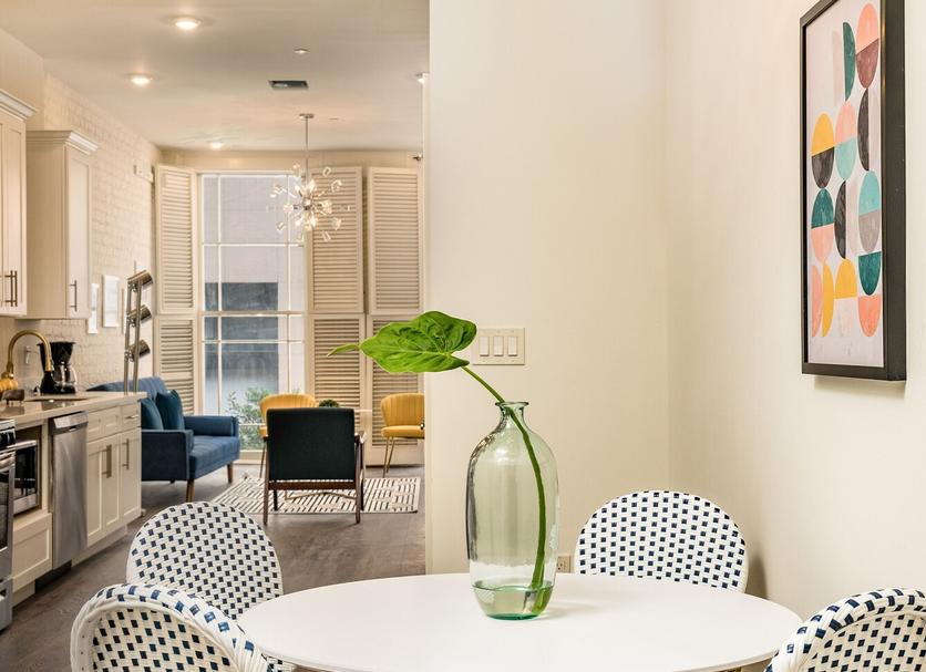 Dining room Photo