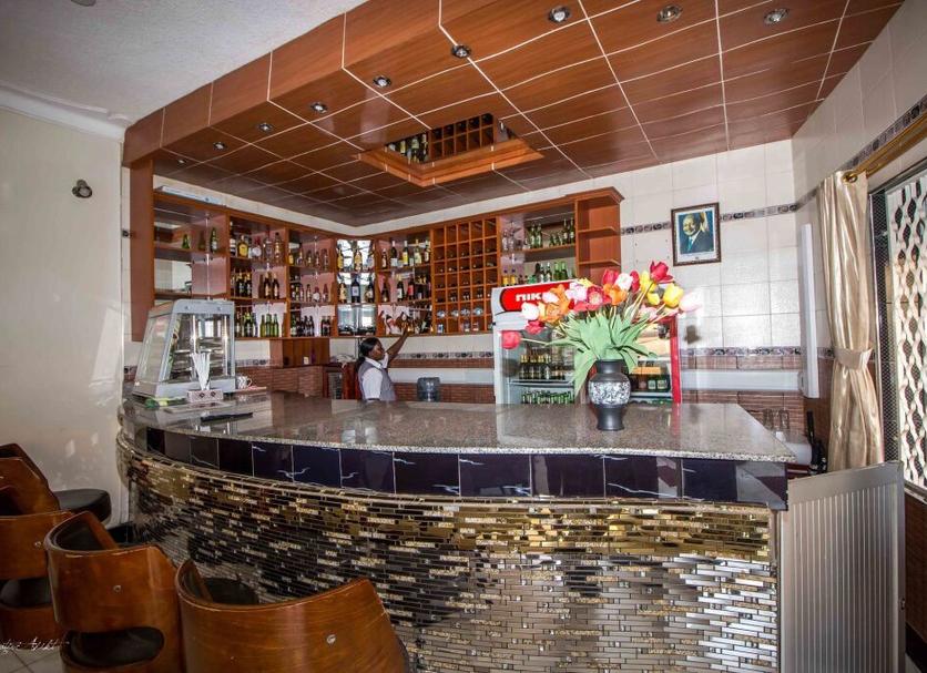 Bar Photo