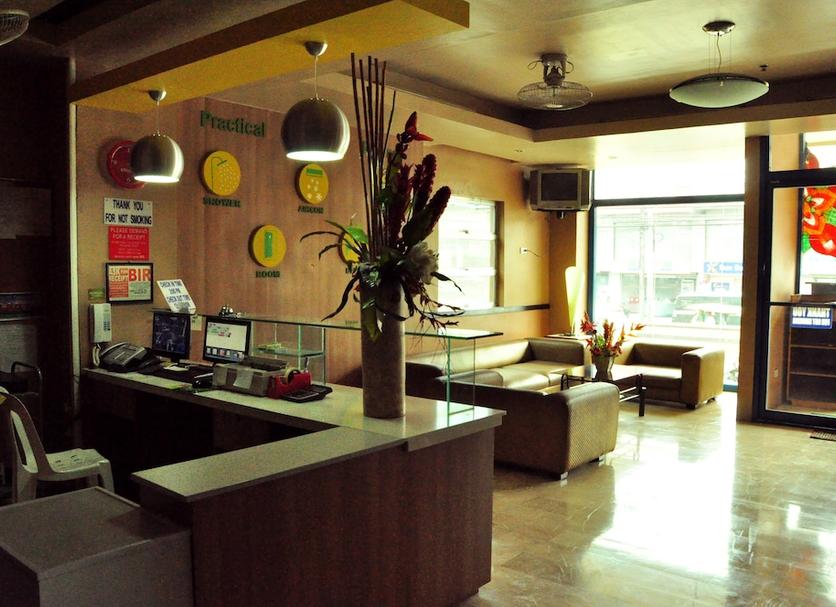 Front desk Photo
