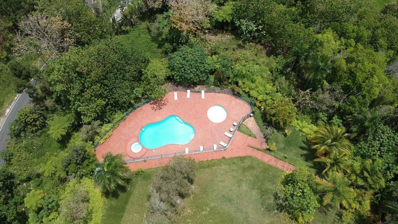 El Oasis Hotel