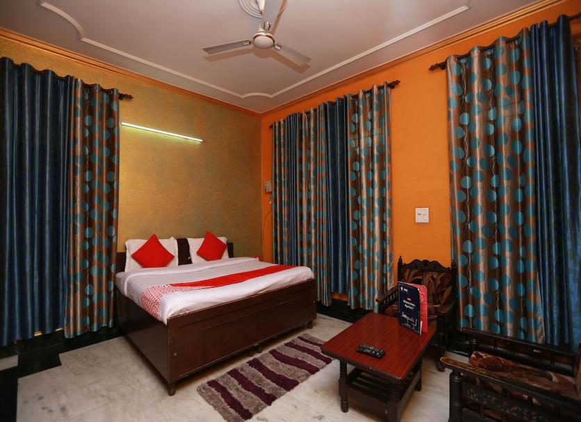 Bedroom Photo