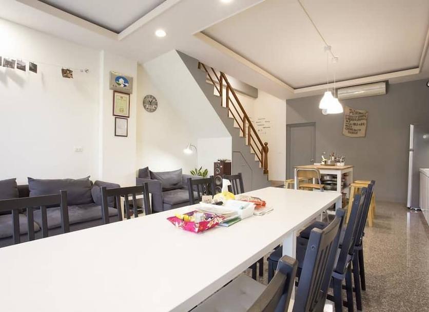 Dining room Photo
