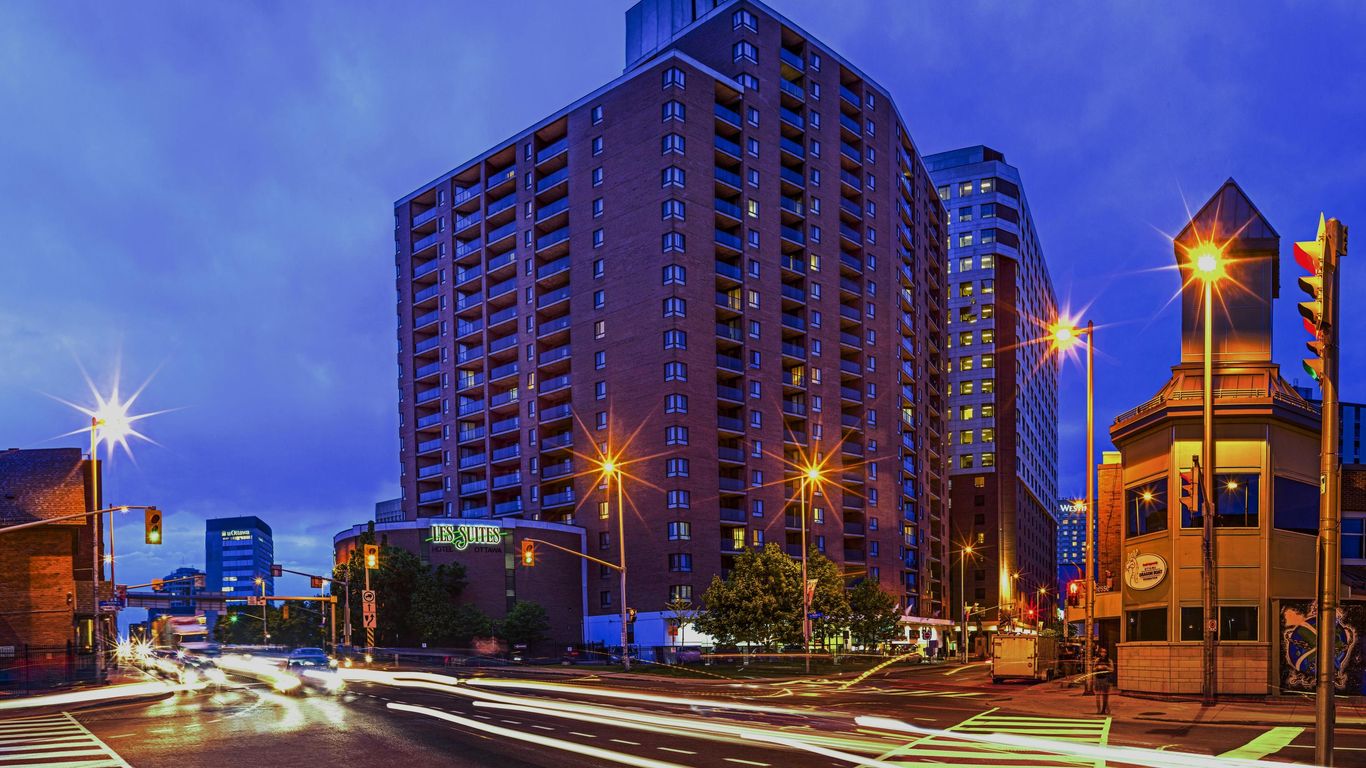 Les Suites Hotel Ottawa from 85. Ottawa Hotel Deals & Reviews KAYAK
