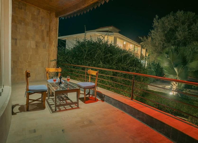 Balcony Photo
