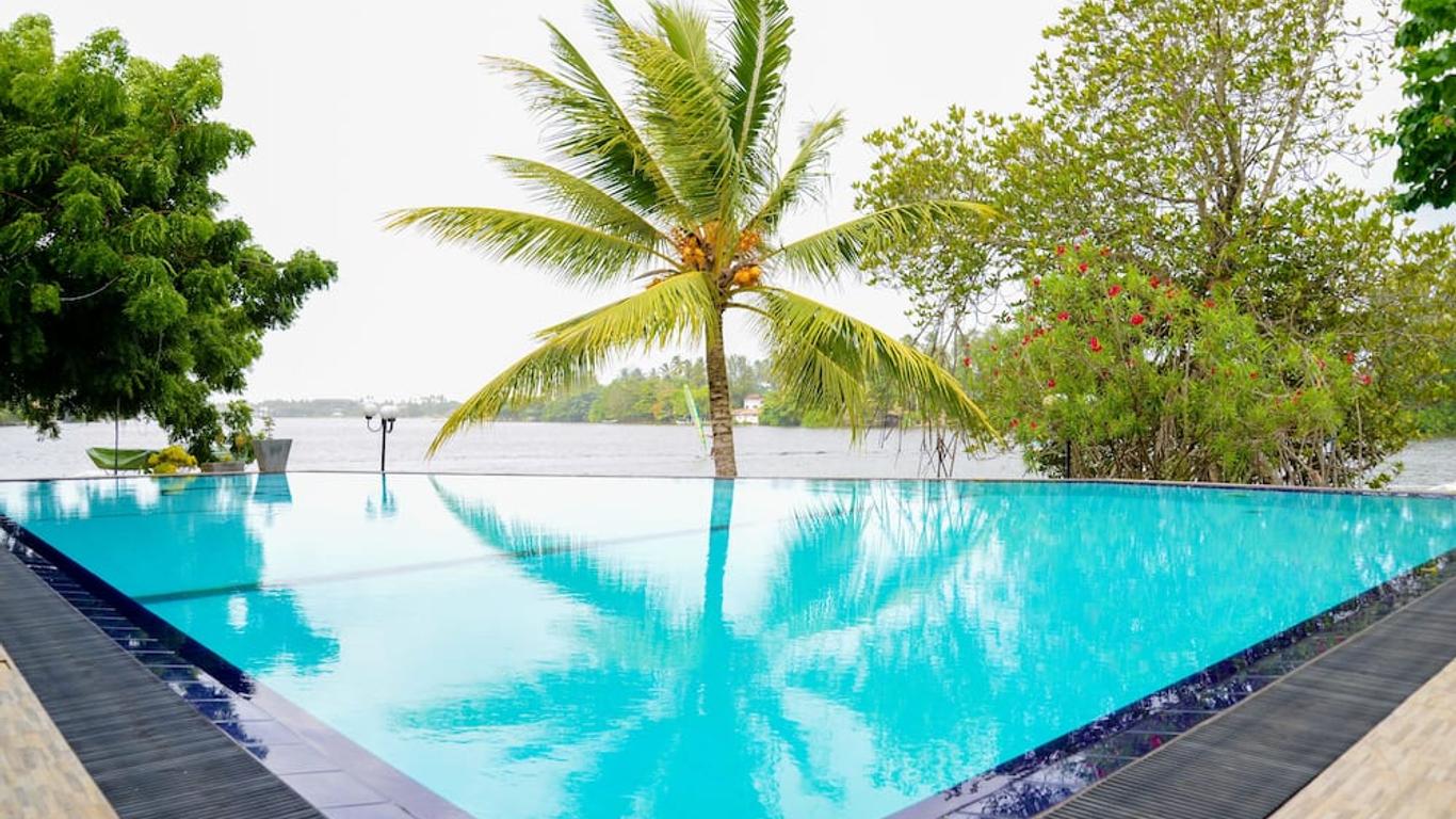 Laluna Ayurveda Resort