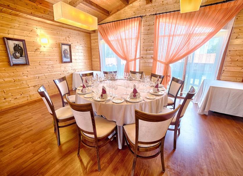 Dining room Photo