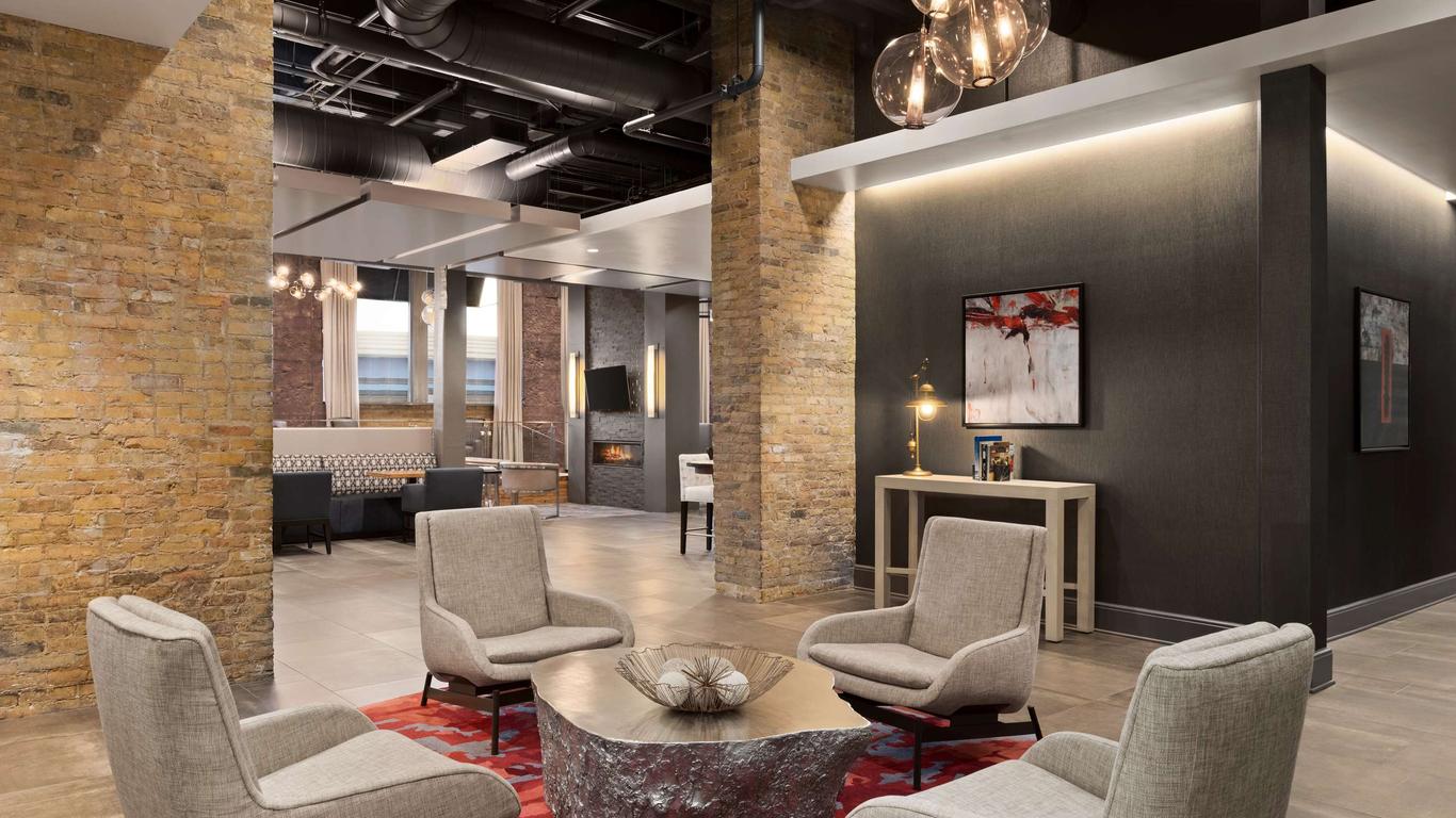 Homewood Suites by Hilton Milwaukee Downtown