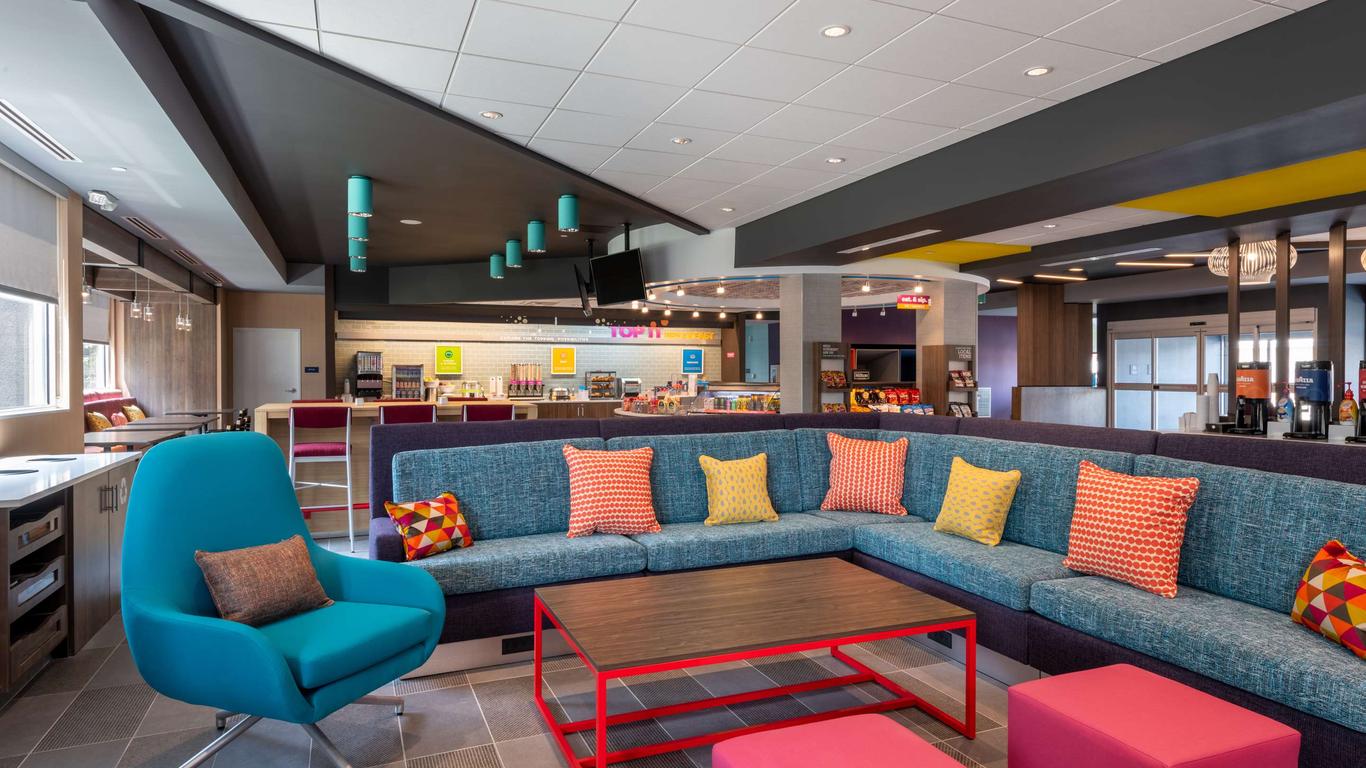 Tru by Hilton Fayetteville Fort Liberty