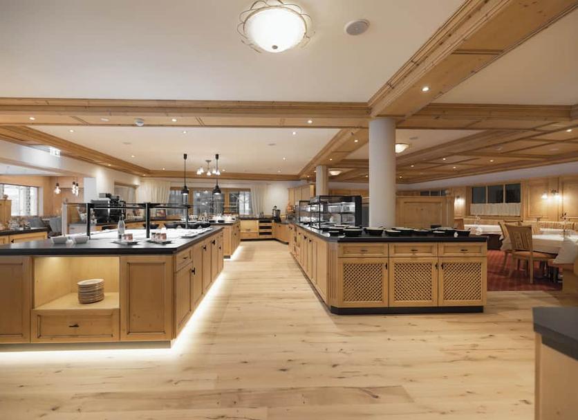 Buffet Photo