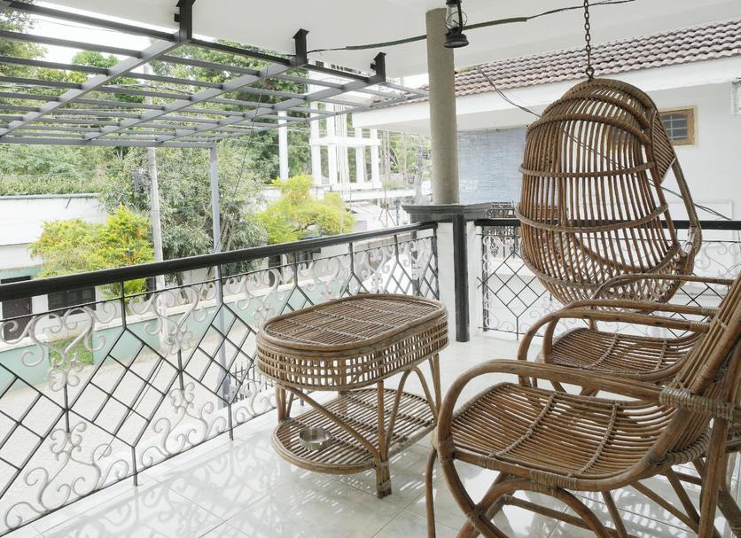 Balcony Photo