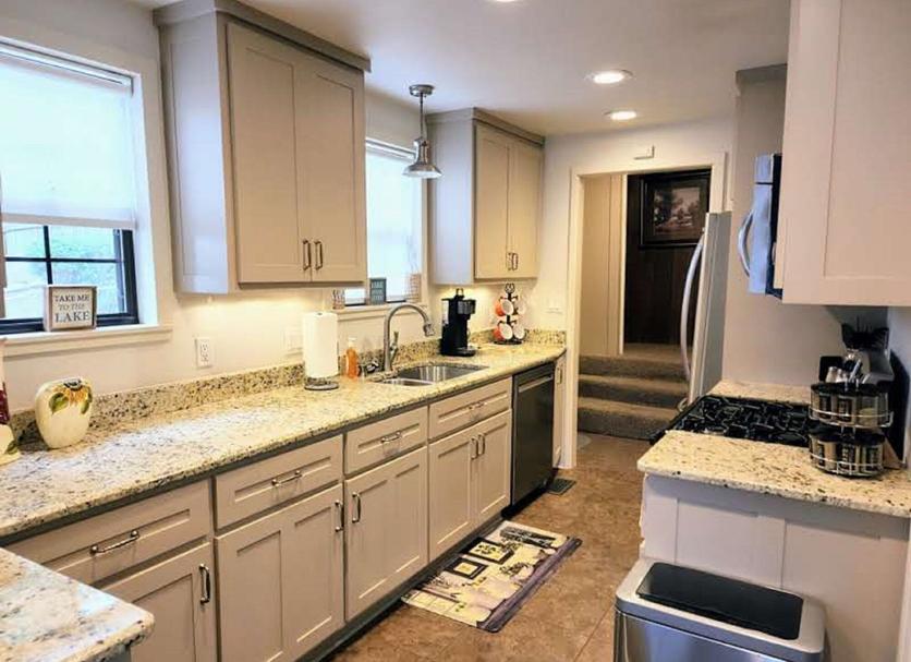Kitchen Photo