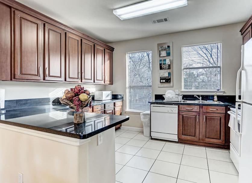 Kitchen Photo
