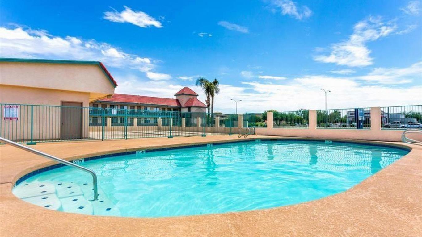 Superior Suites Phoenix Mesa