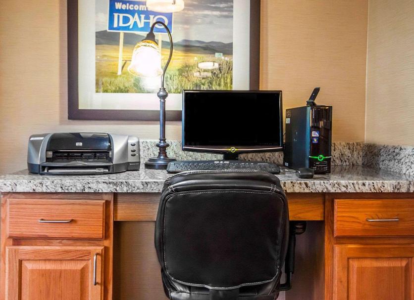 Business center Photo