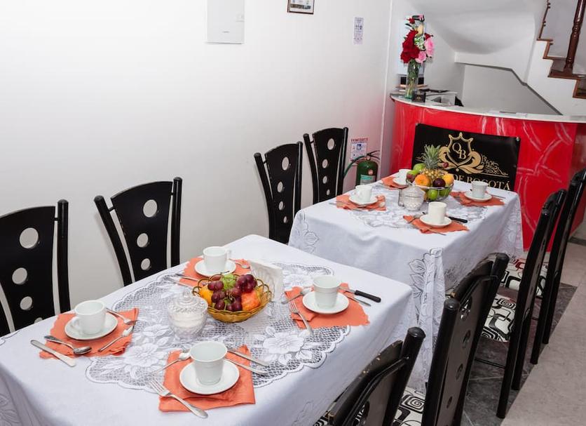 Dining room Photo