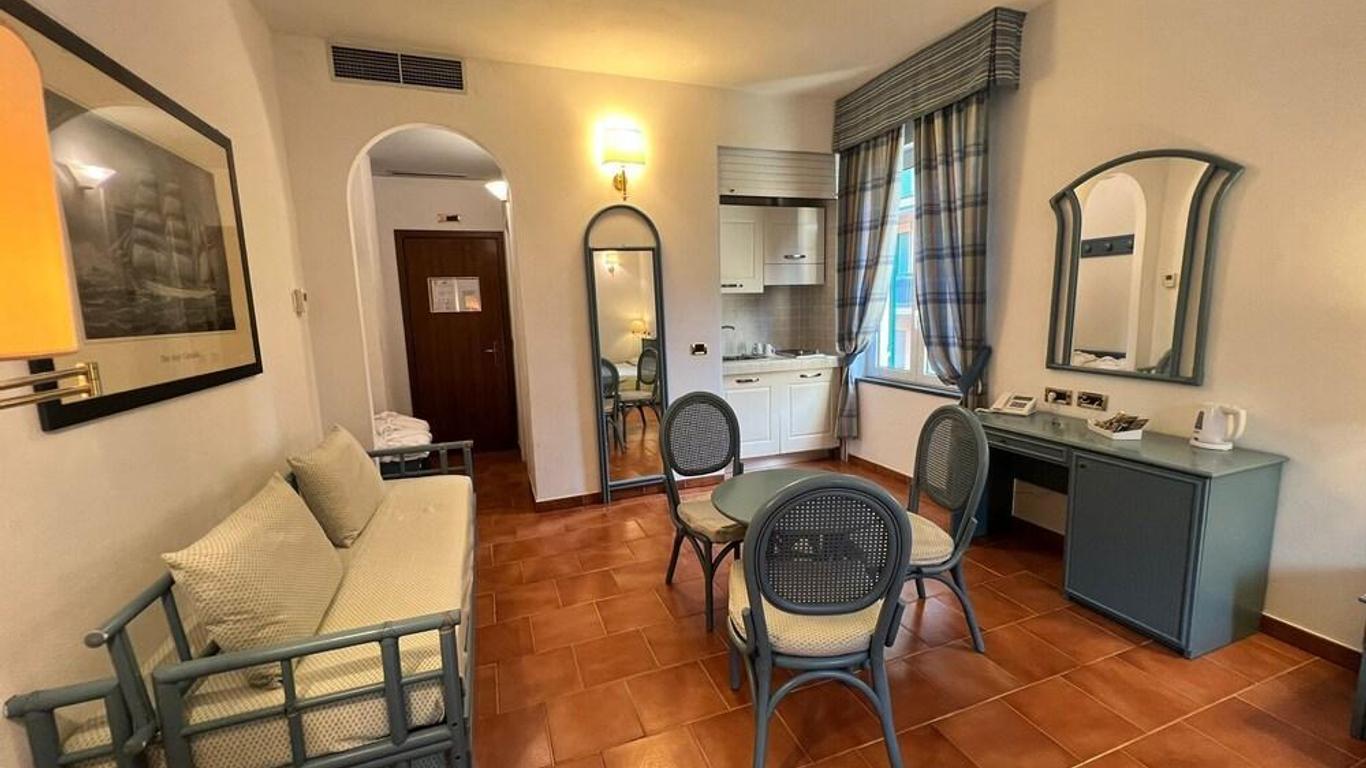 Hotel Clelia Logis