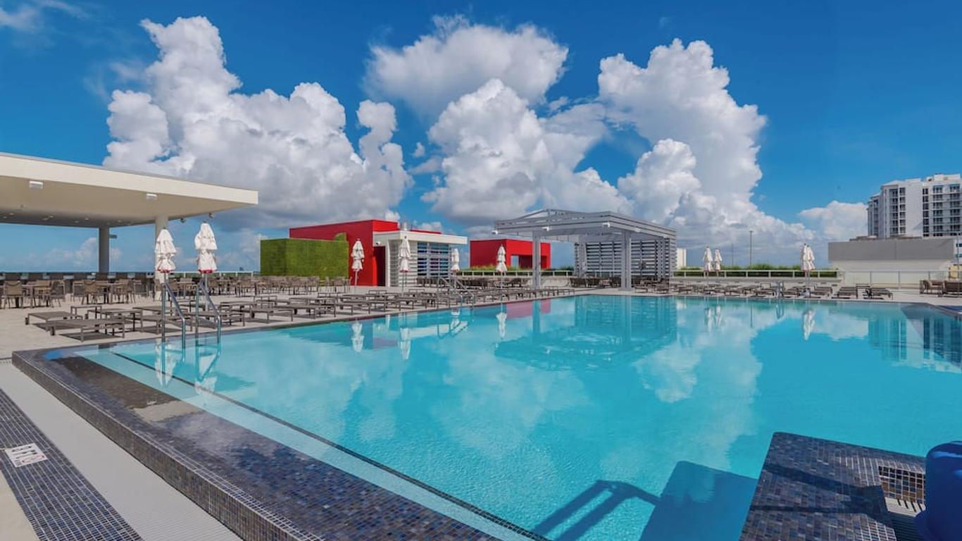 Ch Luxury Condos & Studios On The Beach