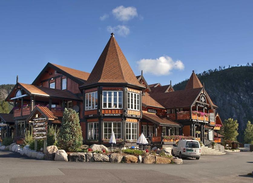 Building Photo