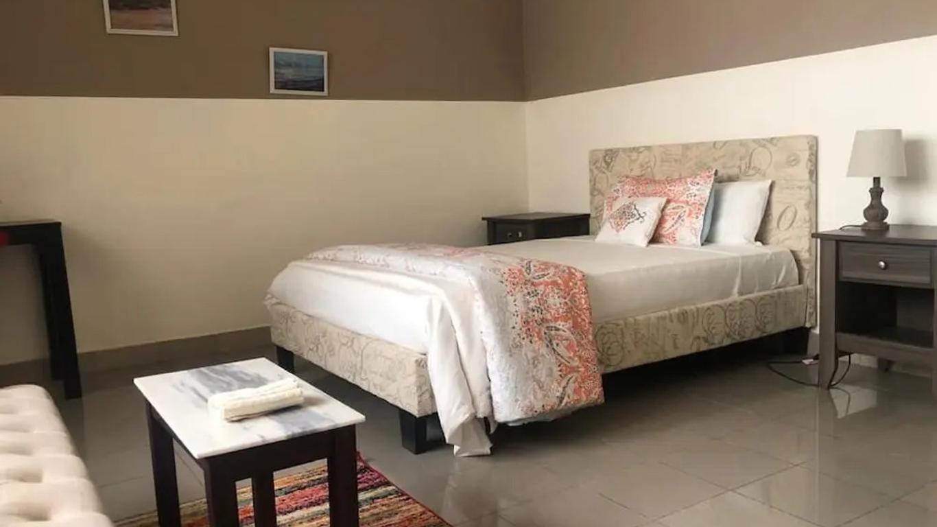 Des Almadies Hotel