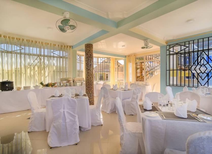 Banquet hall Photo