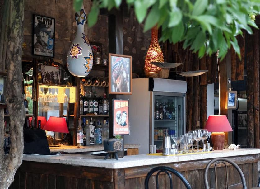 Bar Photo