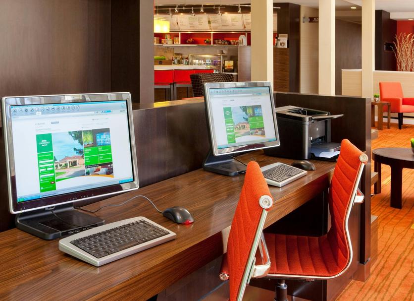 Business center Photo