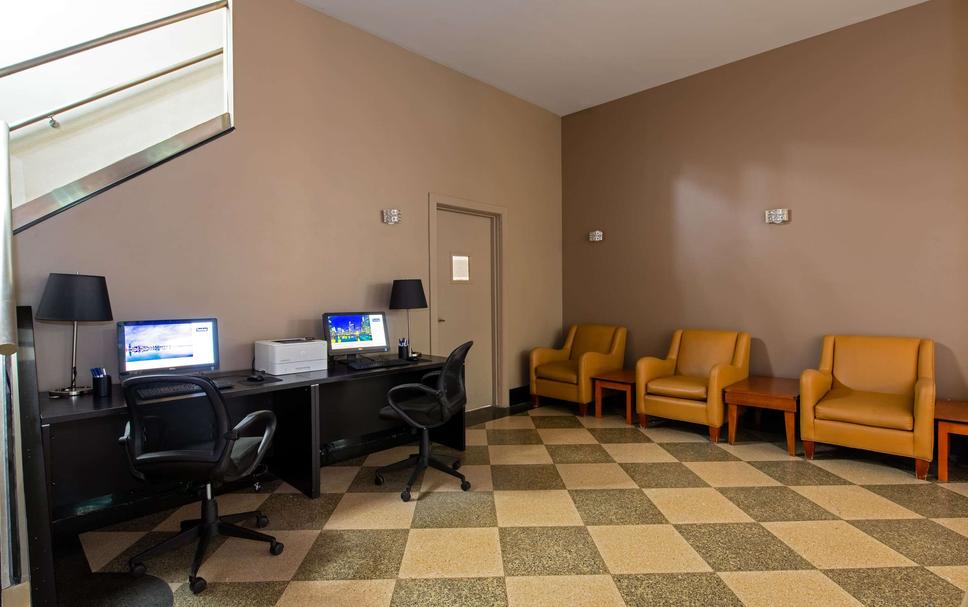 Business center Photo