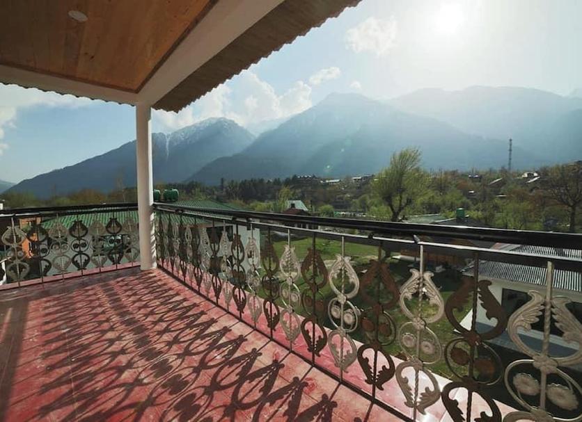 Balcony Photo