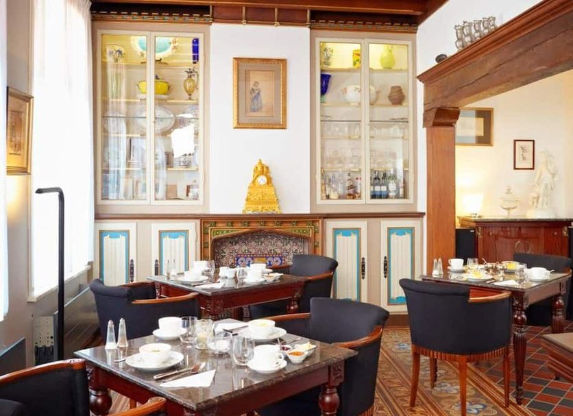 Restaurant Photo