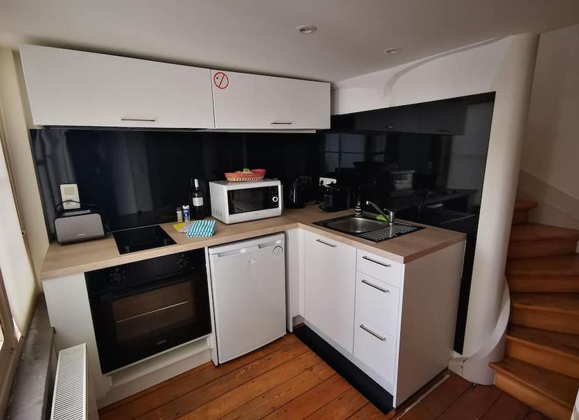 Kitchen Photo