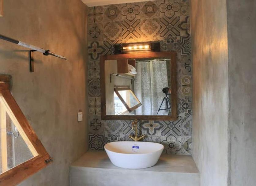 Bathroom Photo