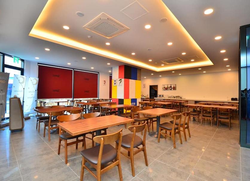 Restaurant Photo