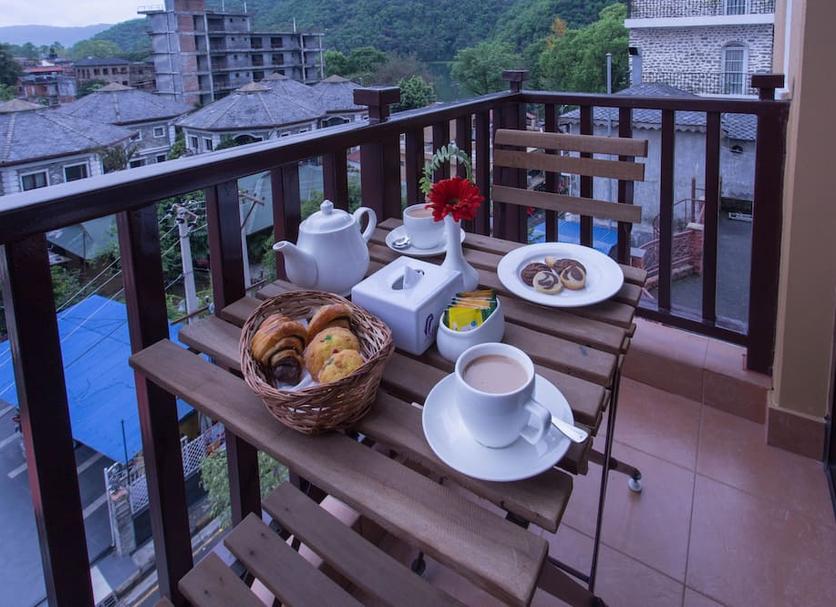 Balcony Photo