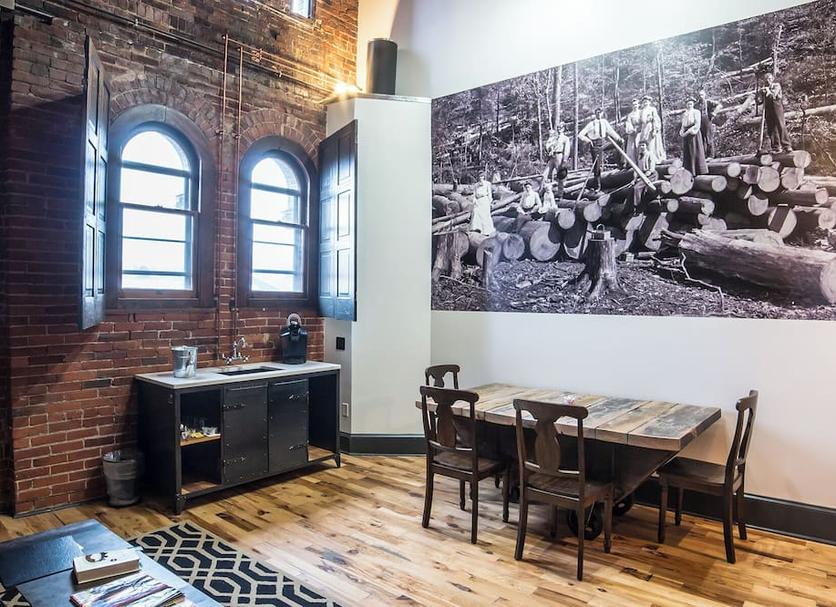 Dining room Photo