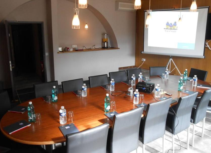 Conference room Photo